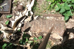 DETAIL PLAQUE DE CHAUDIERE DUMONT